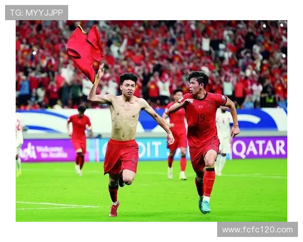 可惜U22国足前场反击机会错失王钰栋未能接到拜合拉木精准传球 可惜U22国足前场反击机会错失王钰栋未能接到拜合拉木精准传球