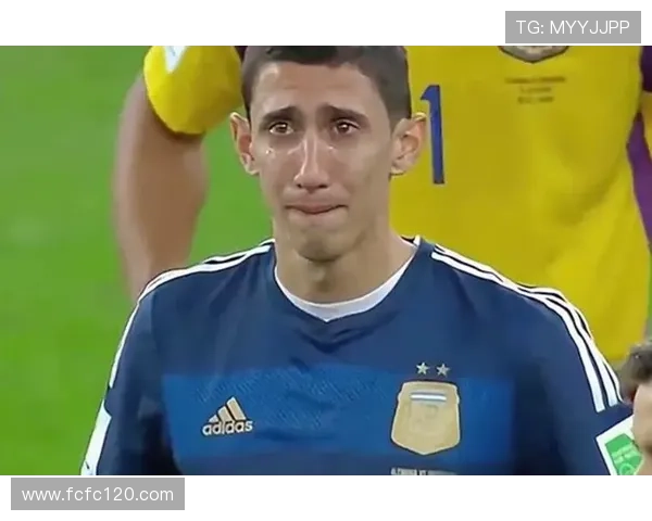 不老天使迪马利亚37岁依旧锋芒毕露假射抽射破门阿超9场贡献5球2助 不老天使迪马利亚37岁依旧锋芒毕露假射抽射破门阿超9场贡献5球2助