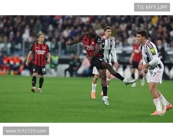 魔笛坐镇中场激活福法纳迪卡尼奥体系焕发全新活力 魔笛坐镇中场激活福法纳迪卡尼奥体系焕发全新活力