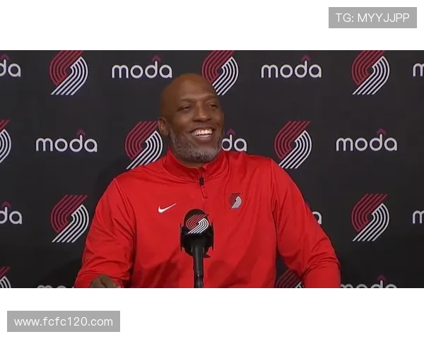 比卢普斯盛赞杨瀚森称其潜力巨大强调信任与国籍无关 比卢普斯盛赞杨瀚森称其潜力巨大强调信任与国籍无关