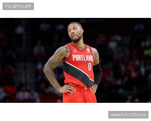 唐斯谈华子成功感到骄傲 每次路过阿迪门店都会驻足欣赏他的海报 唐斯谈华子成功感到骄傲 每次路过阿迪门店都会驻足欣赏他的海报