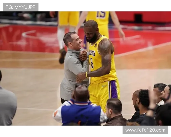 沃格尔谈湖人夺冠:执教生涯巅峰 此后再未回到高峰 沃格尔谈湖人夺冠:执教生涯巅峰 此后再未回到高峰