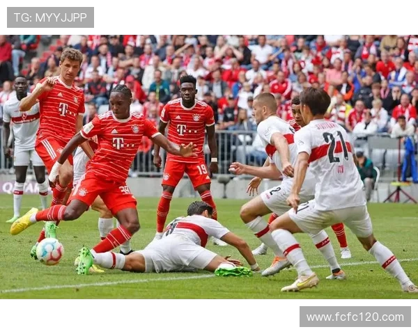 德甲十月最佳球员评选拜仁三将奥利塞迪亚斯基米希强势入围